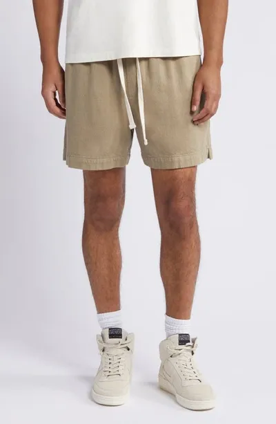 Frame Elastic Waist Cotton Terry Shorts In Dark Beige