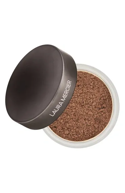 Laura Mercier Transluscent Loose Setting Powder - Glow Finish Medium Deep In Translucent Medium Deep