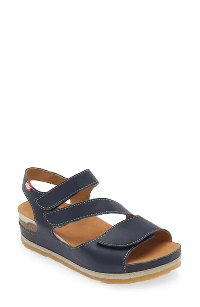 On Foot 206 Austin Platform Sandal In Navy