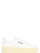 Autry Sneakers In White