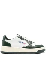 Autry Medalist Low Leather Sneakers In White