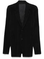 Issey Miyake Pleated Blazer In Black