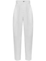 Jacquemus High-waisted Cotton Jeans With Tailored Fit And Unique Stitching Details In White