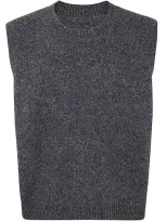 Maison Margiela Round Neck Gilet In Gris