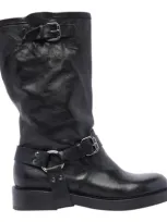 Pawelk's Boots In Black